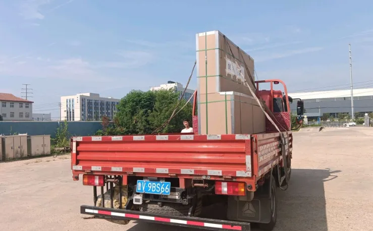 Cyjy의 도구 캐비닛은 불가리아로 배송 할 준비가되었습니다.