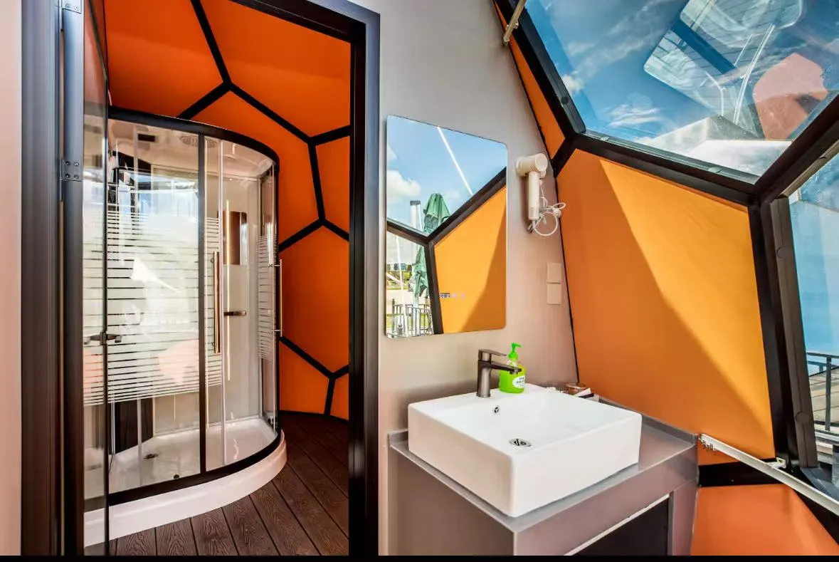 Cyjy의 스타 탑 우주 캡슐 하우스