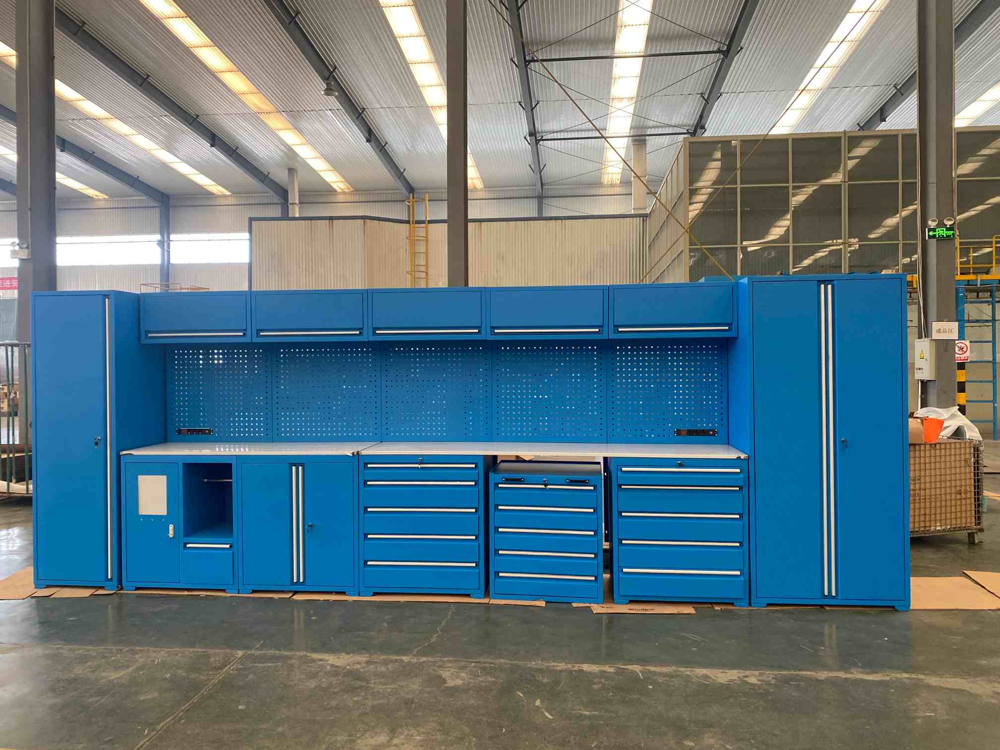 헤비 듀티 차고 저장 캐비닛